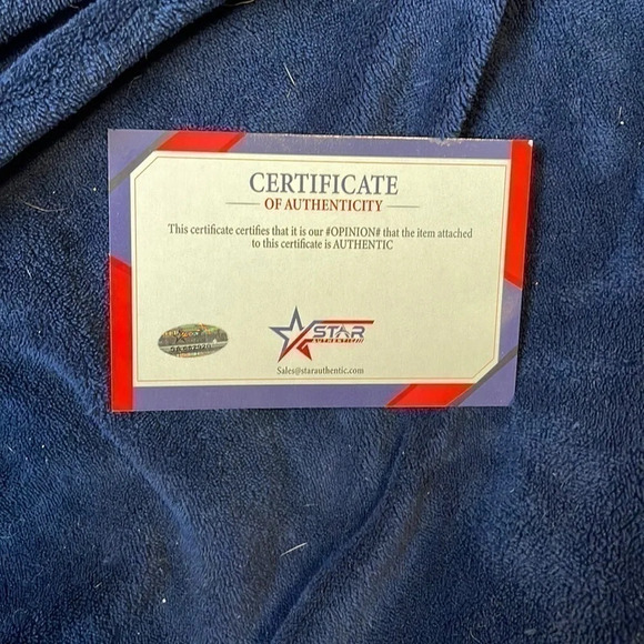 - Muhammad Ali joe Frazier autographed photo - Picture 2 of 2